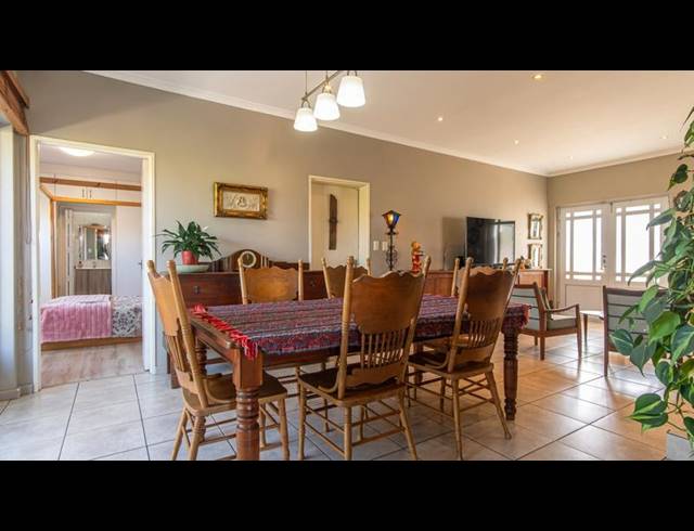 3 BEDROOM CLUSTER FOR SALE IN SONSTRAAL HEIGHTS
